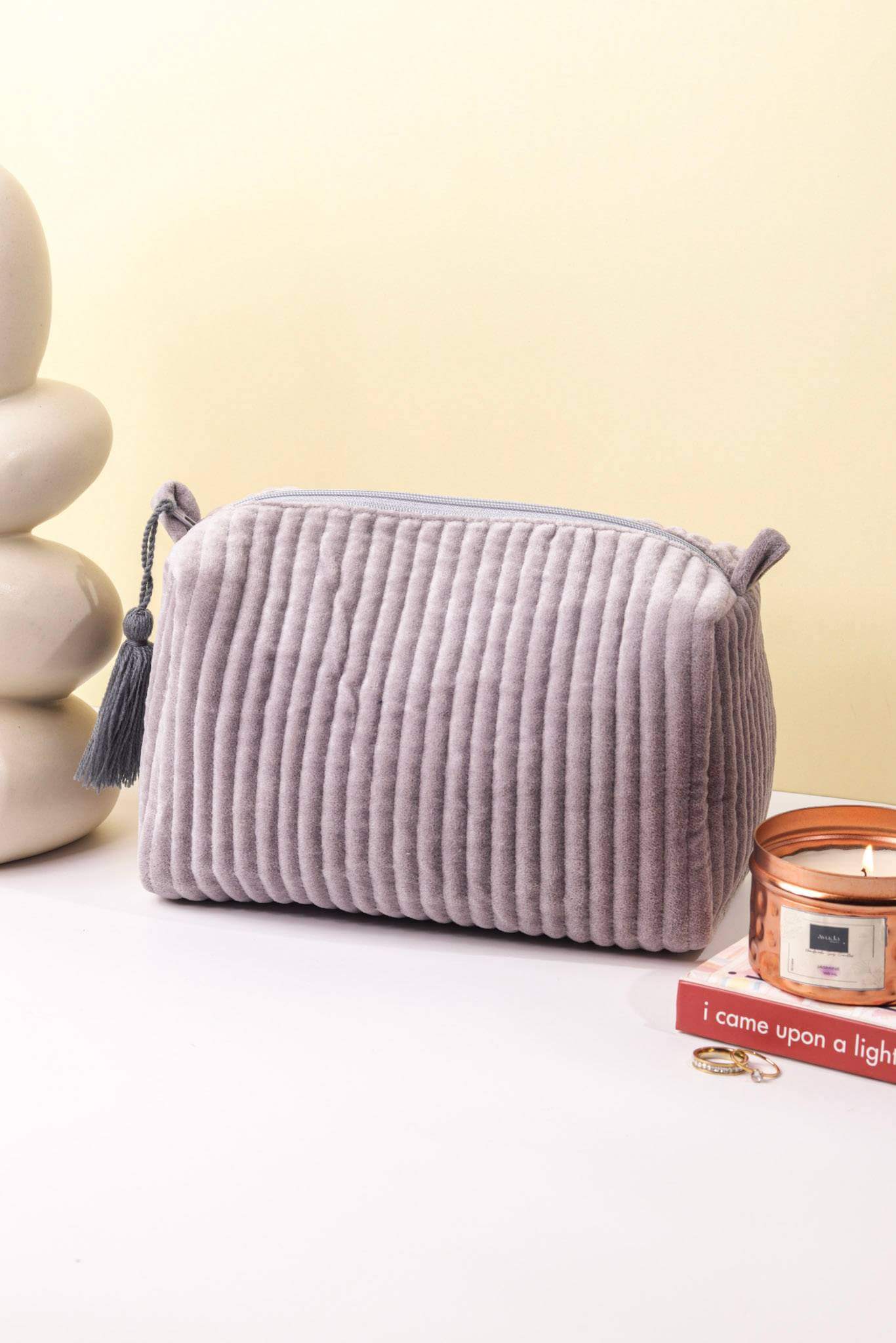 Velvet Quilted Pouch - Gray