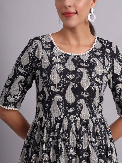 Black And White Paisley Pocket Dress