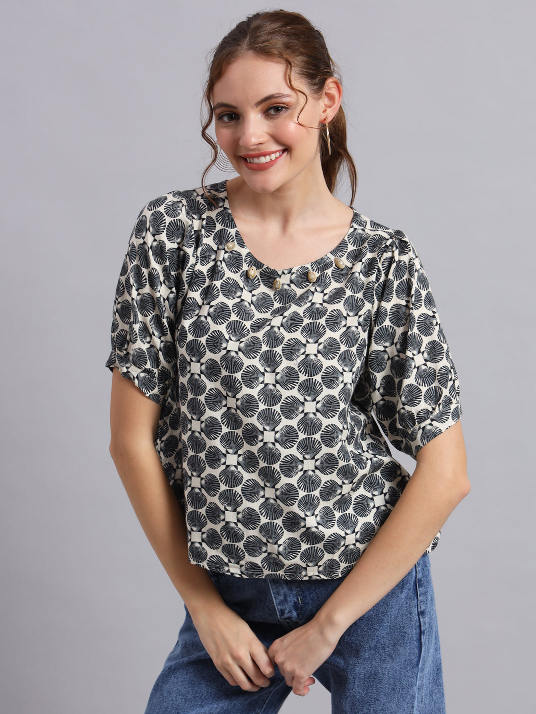 Shell Print Top