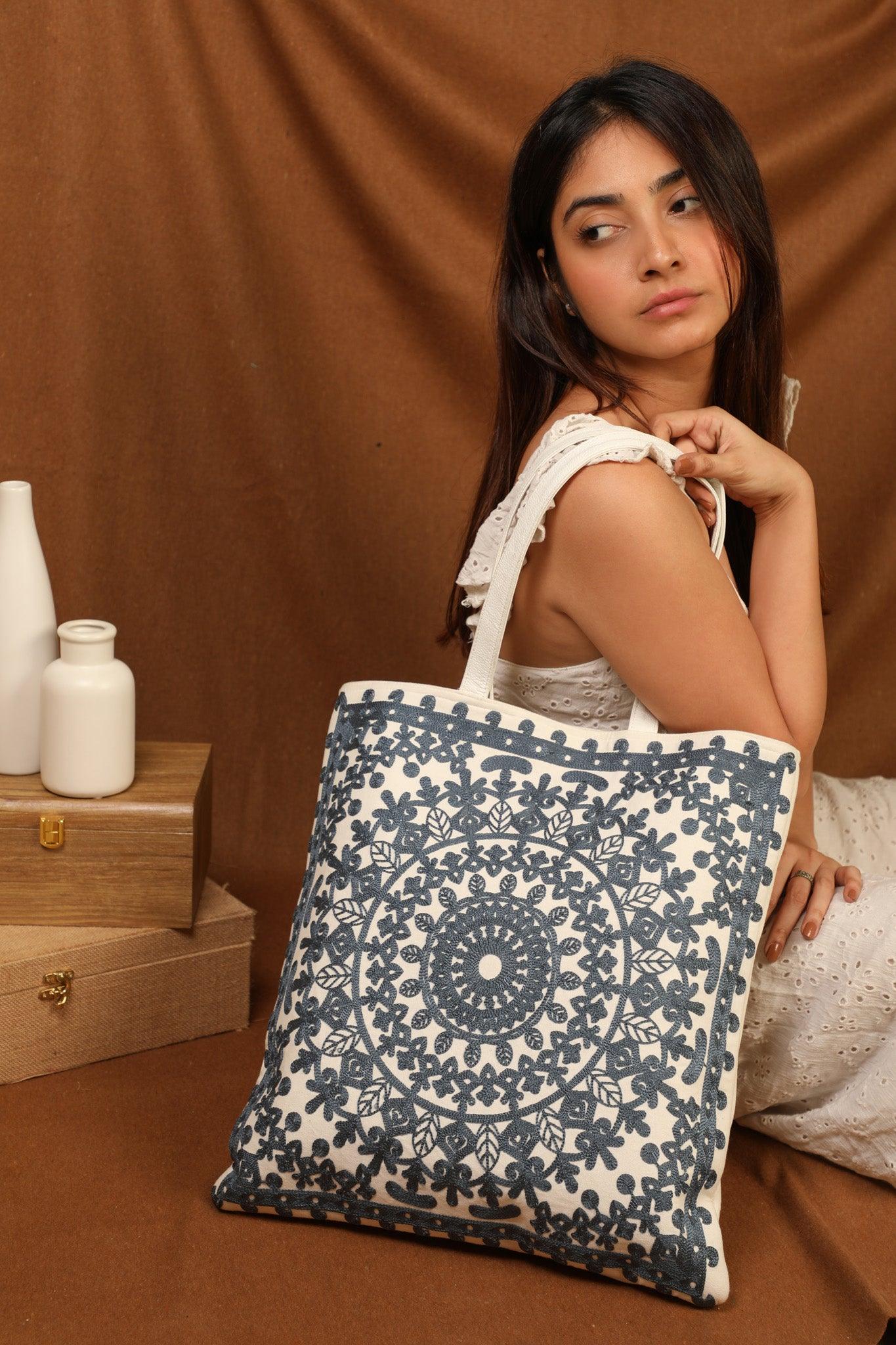 Urbane Tote Bag - Ayuda Homes